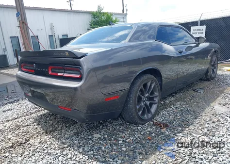 2022 Dodge Challenger R/T Scat Pack z USA, uszkodzony, nr VIN 2C3CDZFJ5NH164499